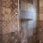 Redhouse Pesina كوسترمانو