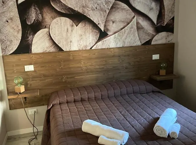 Redhouse Pesina Costermano sul Garda