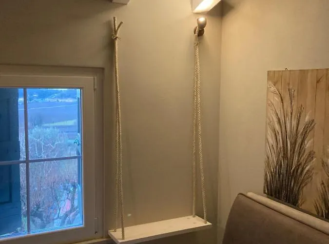 Ferienhaus Redhouse Pesina