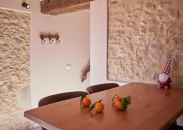 Redhouse Pesina Ferienhaus *