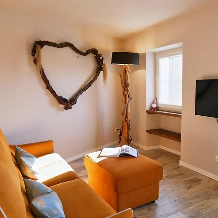 Redhouse Pesina Holiday home Costermano