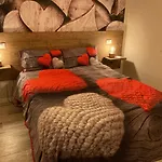 Semesterbostad Redhouse Pesina Costermano