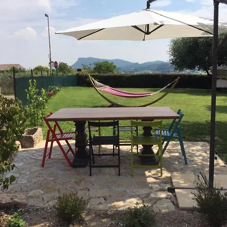 Σπίτι διακοπών Redhouse Pesina