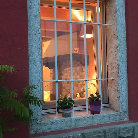 Σπίτι διακοπών Redhouse Pesina *