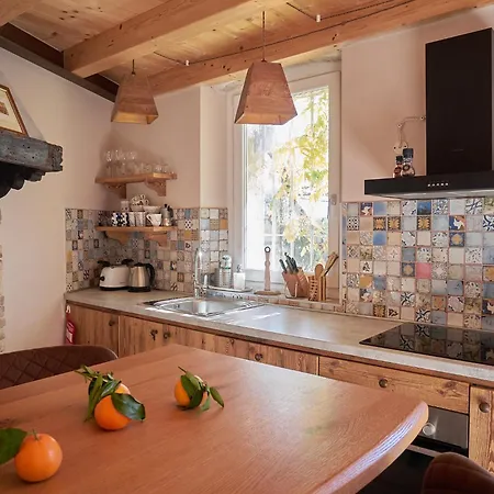 Σπίτι διακοπών Redhouse Pesina Costermano